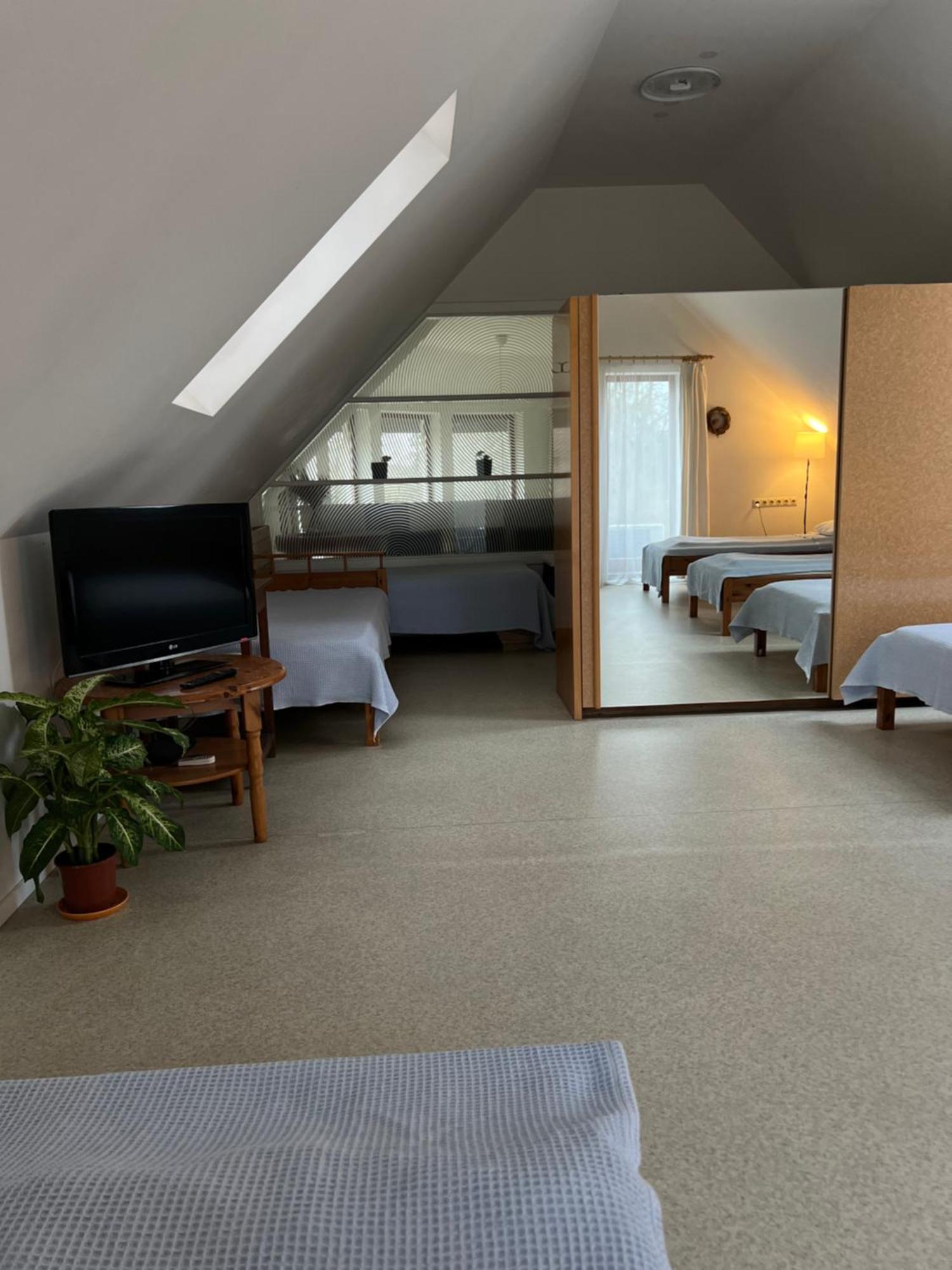 Hotel Maza Kapa Koknese Esterno foto